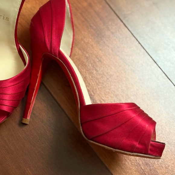 Christian Louboutin Armadillo Red Satin Peep Toe 36 1/2 Intact Red Bottoms - Picture 8 of 12